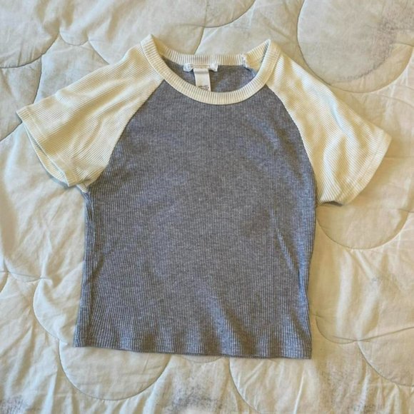 Womens Raglan Crop Top Tee - Picture 2 of 4